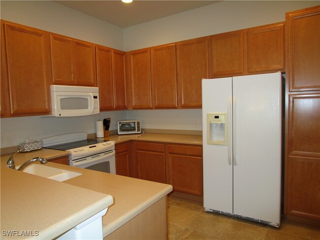 Building Photo - 8677 Erice Ct