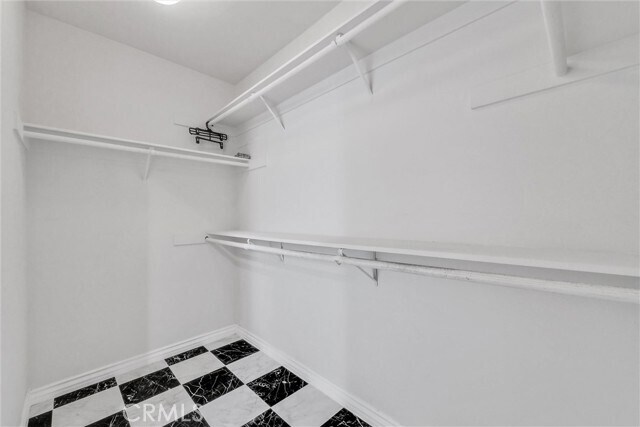 Building Photo - 962 Redtail Dr