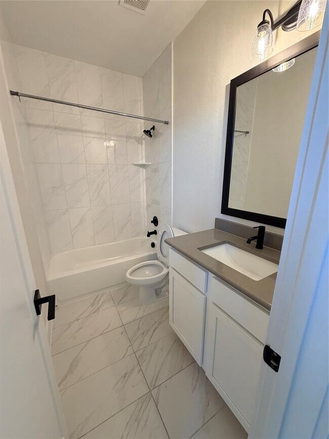 Building Photo - 8604 Torrita Dr