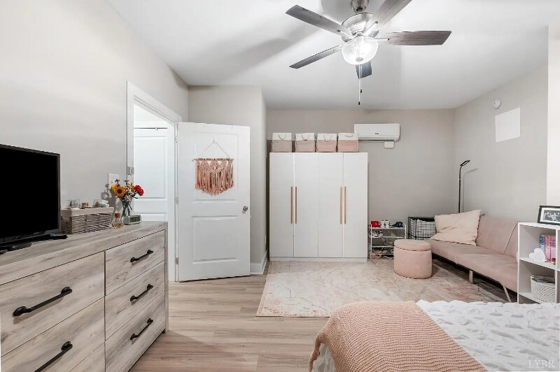 Building Photo - 36 English Commons Dr