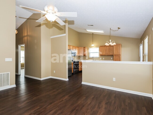 Building Photo - 2311 Neff Ln