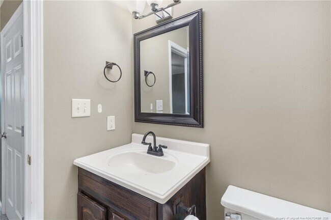 Building Photo - 6909 Timberwood Dr