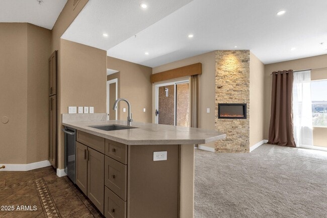 Building Photo - 13700 N Fountain Hills Blvd