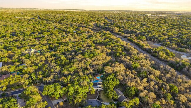 Building Photo - 5422 Lancashire Dr