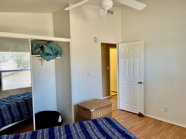 Building Photo - Work & Live on beautiful piece of property