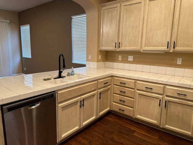 Building Photo - 1824 San Diego Cir