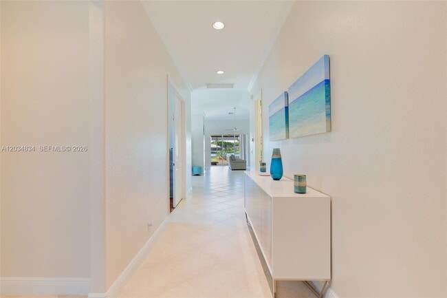 Building Photo - 2675 Clipper Cir