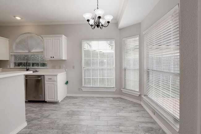 Building Photo - Picturesque 3/2 one Story Cedar Park home across from CPHS