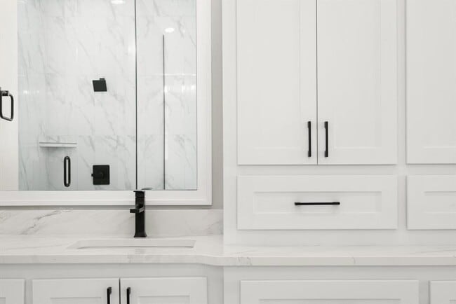 Building Photo - 7213 NW 154th St