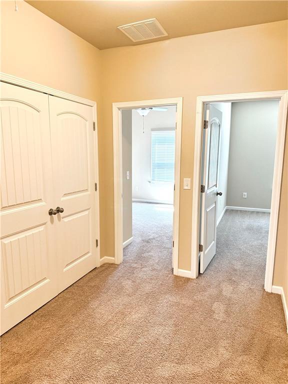 Building Photo - 629 Oakside Pl