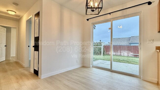 Building Photo - 3656 W Furcula Dr