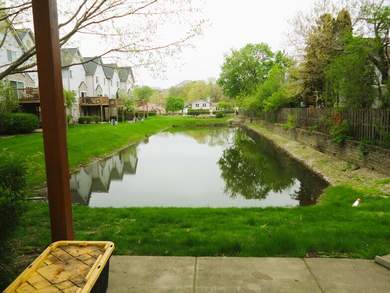 Building Photo - 642 Diamond Pointe Dr