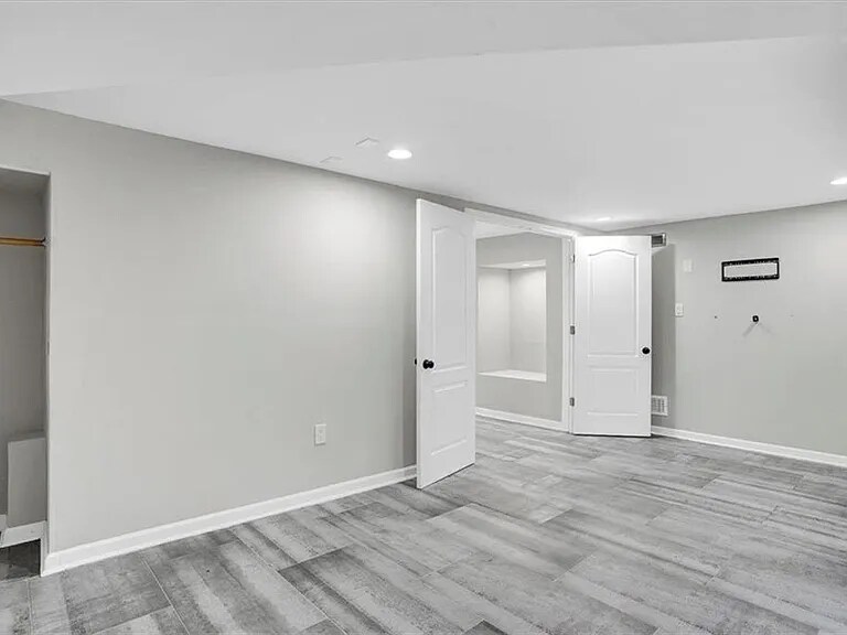 Building Photo - 2248 Farley Ct