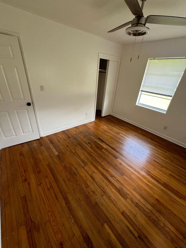 Building Photo - Updated 3BR | Solar Panels + Fenced Yard