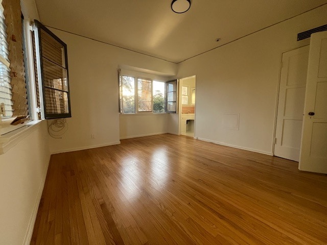 South Bedroom - 907 14th St