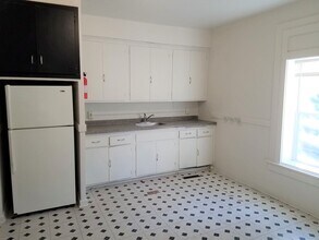 Building Photo - tf327