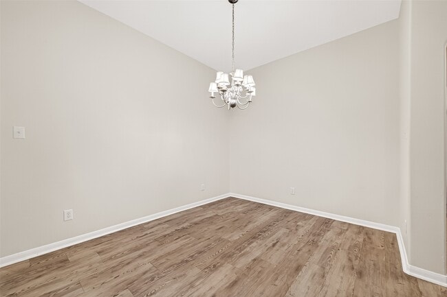 Building Photo - 13006 Rose Landing Dr