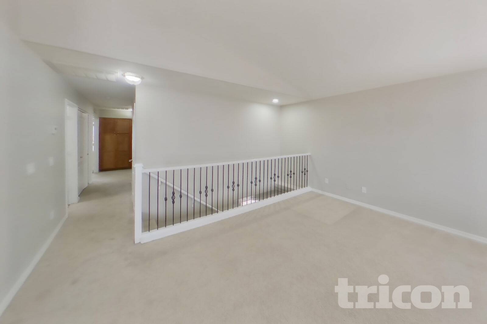 Building Photo - 12922 W Fleetwood Ln