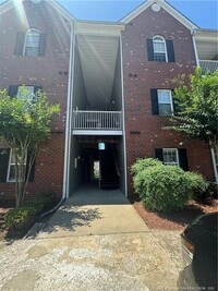 Building Photo - 616 Marshtree Ln