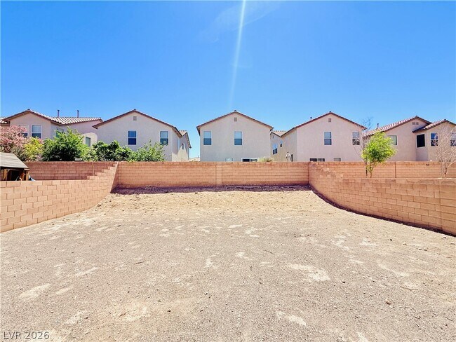 Building Photo - 267 Calvino Ave