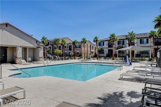 Building Photo - 634 Bellus Pl