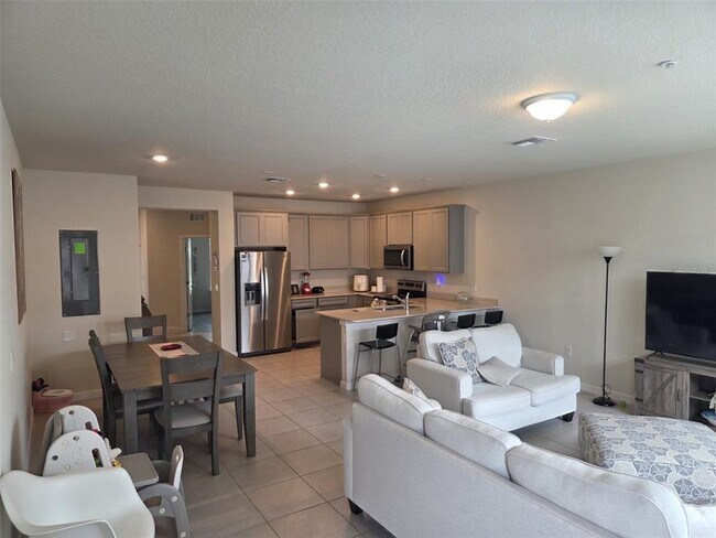 Building Photo - 10829 Wooded Acre Aly