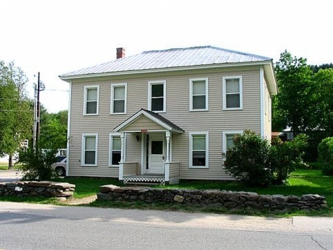 Building Photo - 246 S Windsor St