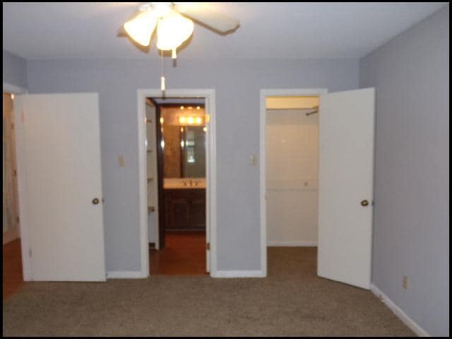 Building Photo - 16 Woodlore Cir