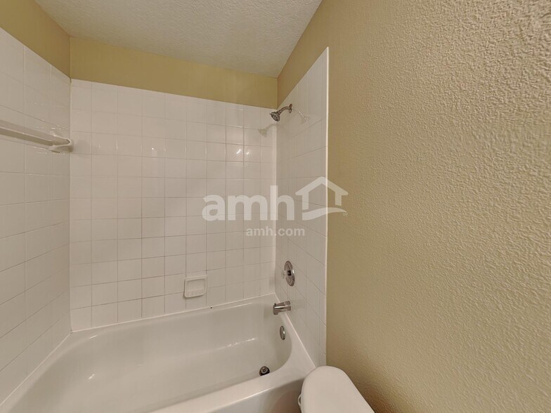 Building Photo - 10407 Paragon Pl