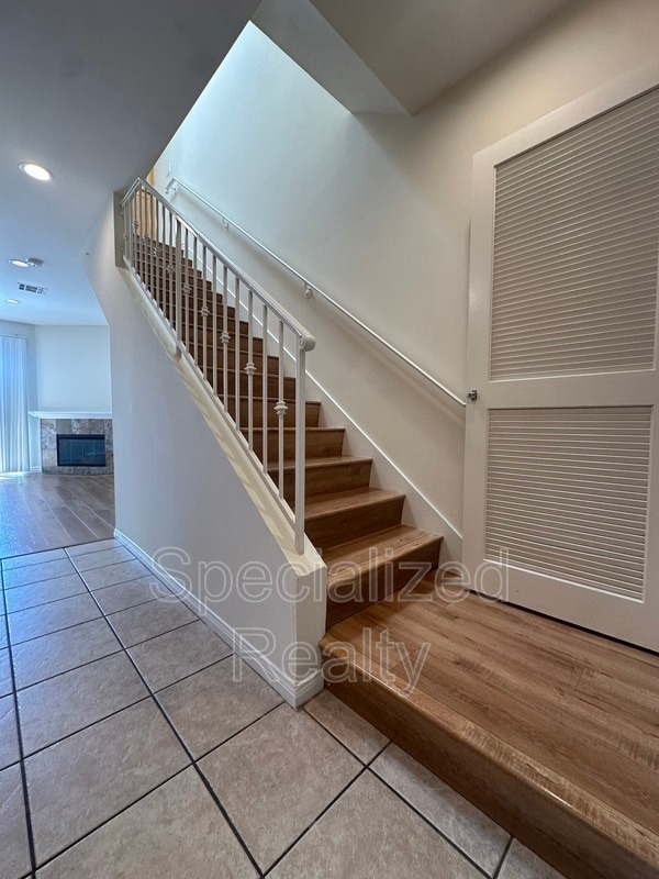 Building Photo - 5716 Whitsett Ave