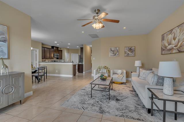 Building Photo - 3812 Fordham St