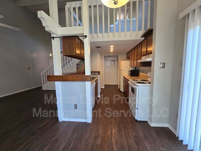 Building Photo - 1713 Cinnamon Path