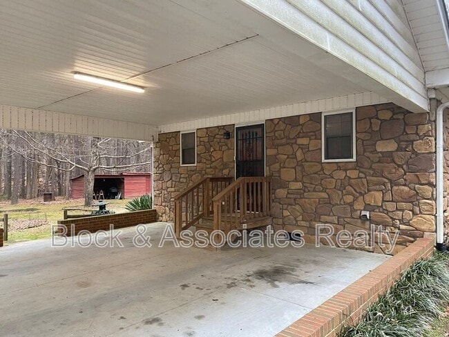 Building Photo - 12513 Norwood Rd