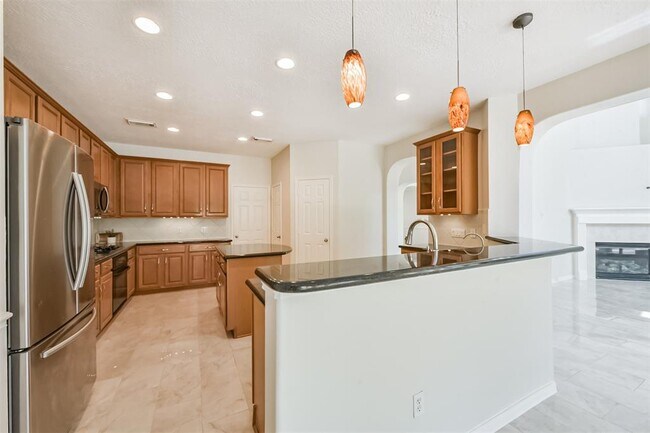 Building Photo - 11502 Bay Ledge Dr