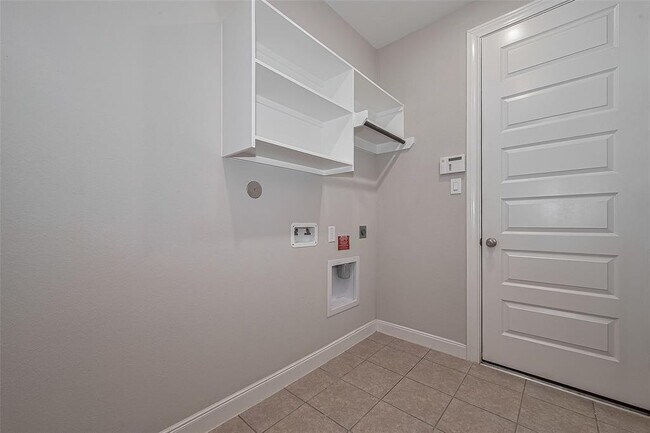 Building Photo - 707 Fresh Sage Crossing