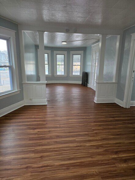 Building Photo - 563 Humboldt Pkwy