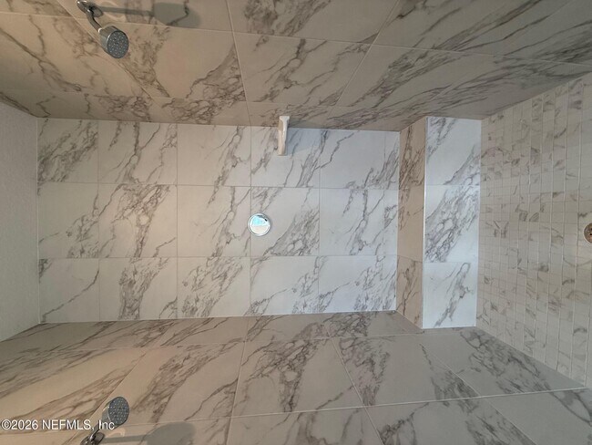 Building Photo - 194 Snowbell Ct