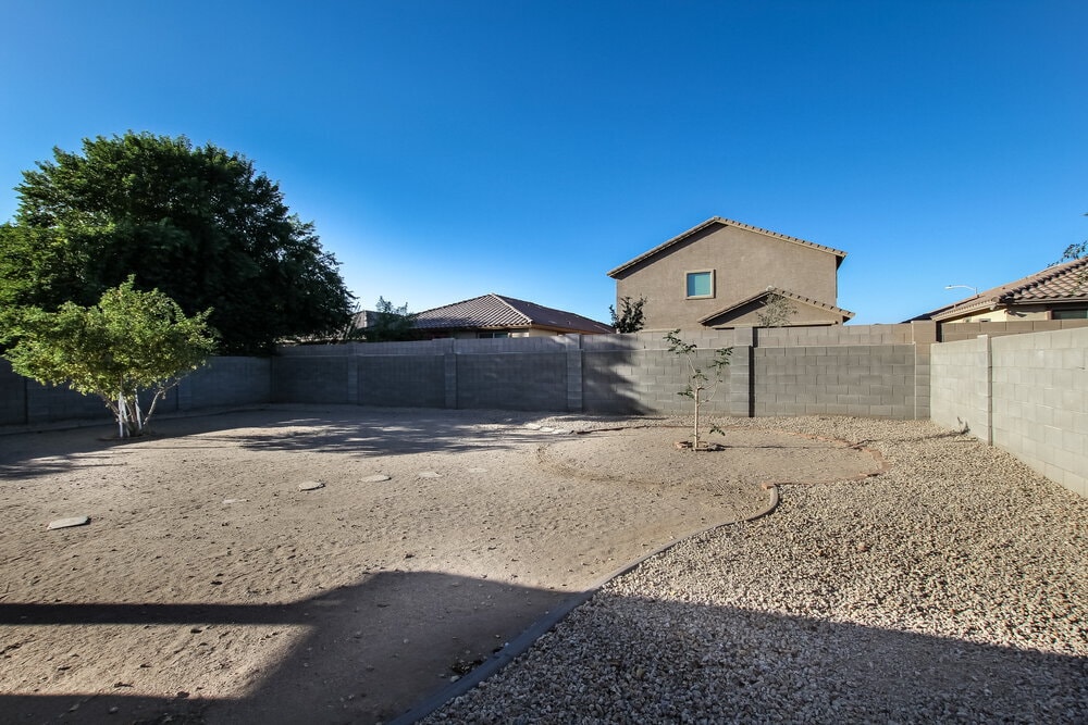 Building Photo - 11704 W Mauna Loa Ln