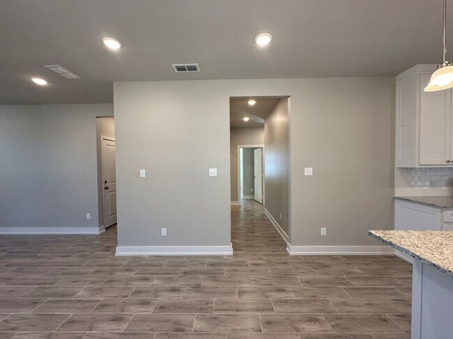 Building Photo - 3 Bedroom 2 Bath Newly Construction in Whitehouse!