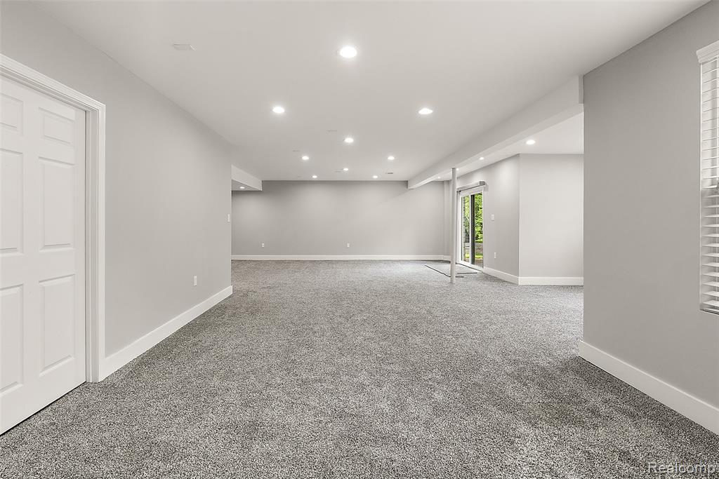 Building Photo - 31065 Tremont Ln