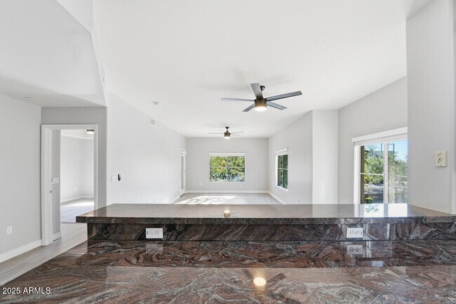 Building Photo - 5350 E Deer Valley Dr