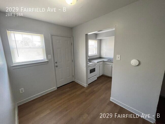 Building Photo - 2029 Fairfield Ave