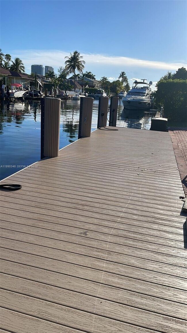 Building Photo - 3406 NE 168th St