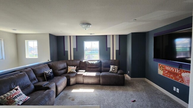 Building Photo - 1280 Palermo Dr