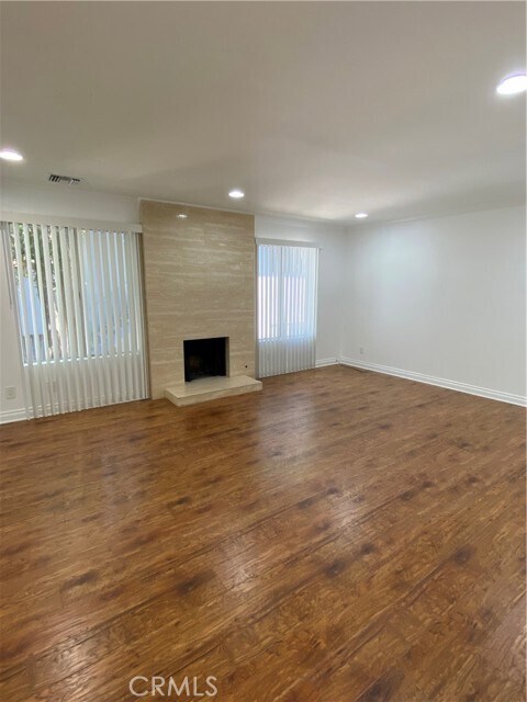 Building Photo - 4534 Vista Del Monte Ave