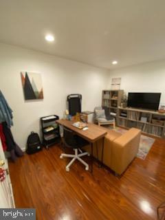 Building Photo - 918 S 12th St