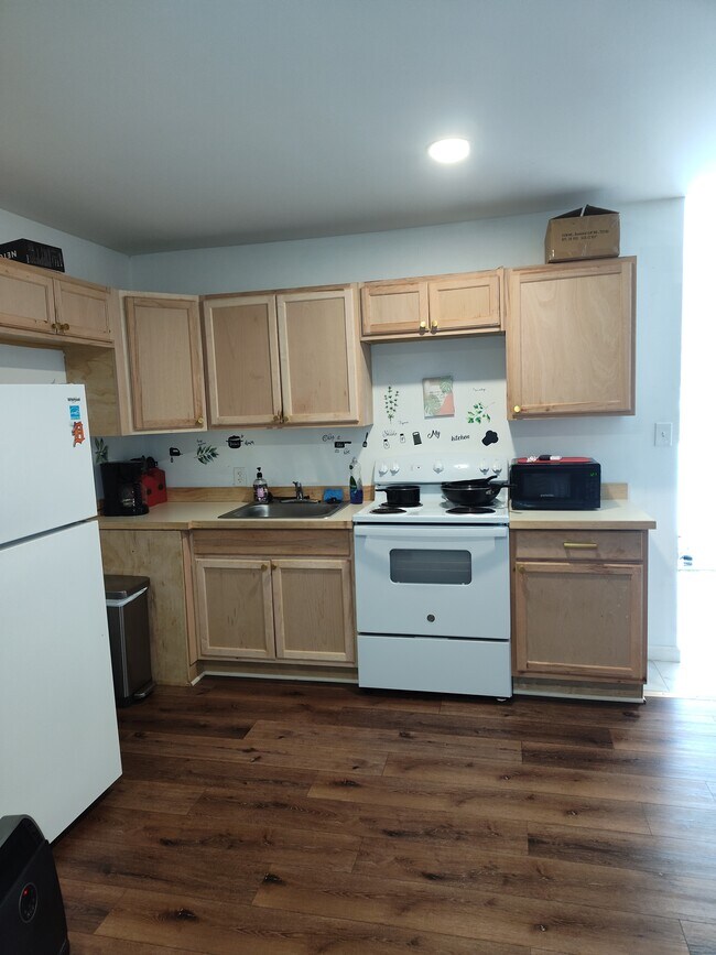 33324 Belding Ct 33324 Belding Ct Westland MI 48186 Apartment Finder