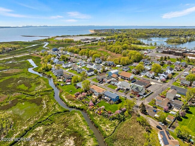 Building Photo - 1205 High Ave