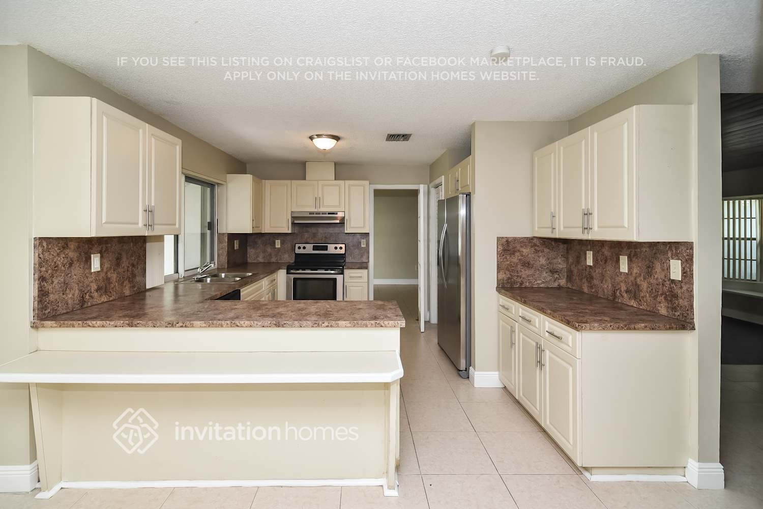 Building Photo - 14655 SW 139th Ct