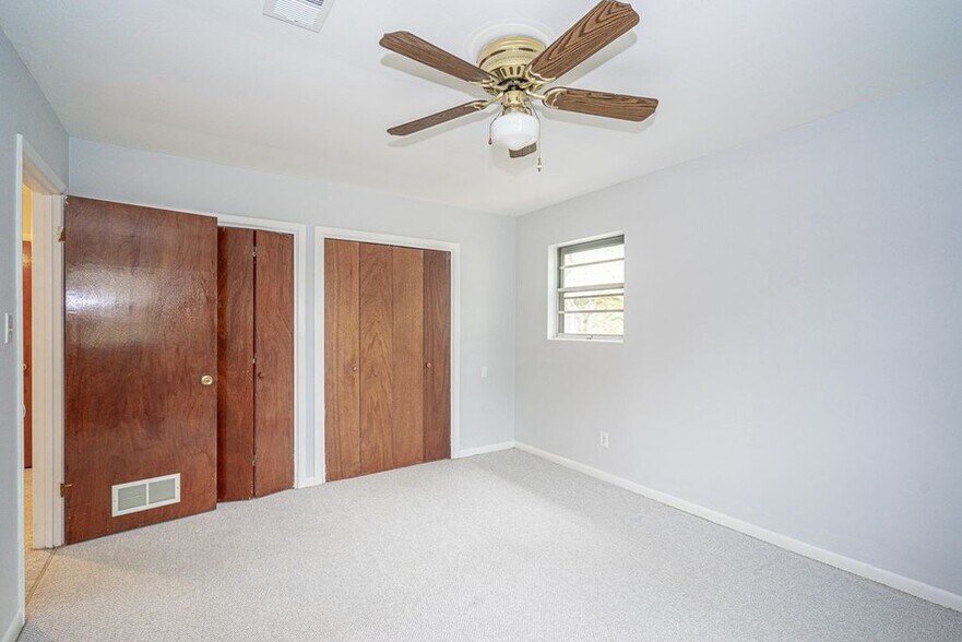 Bedroom 3b - 722 Revere Ave
